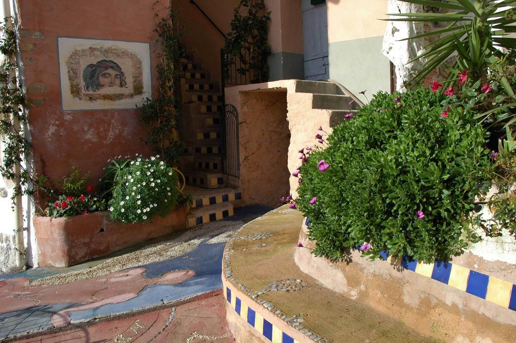 Villa D'Arte Mortola Superiore Exterior photo